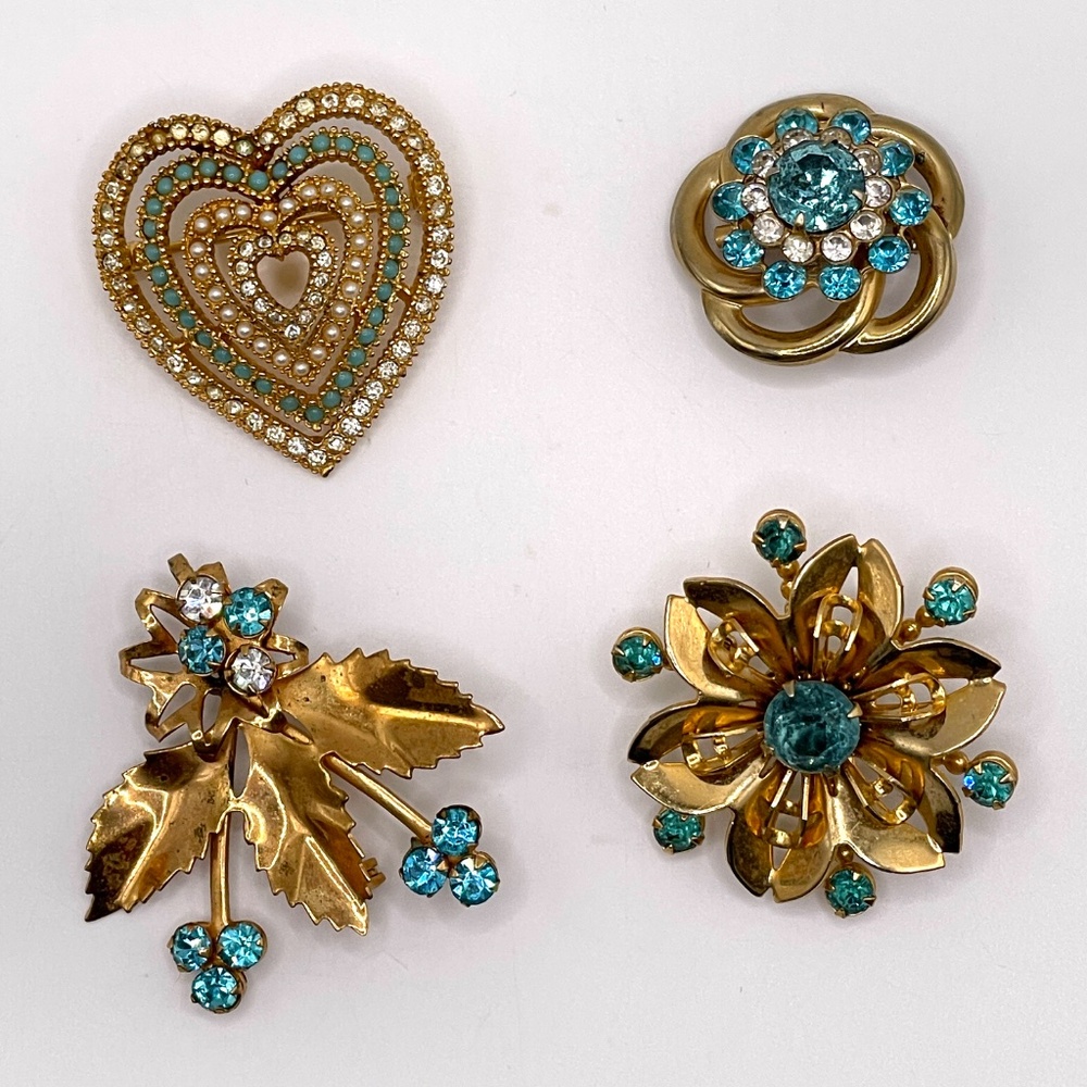 Vintage 4 Pin Brooch Lot Gold Tone Aqua Rhinestone